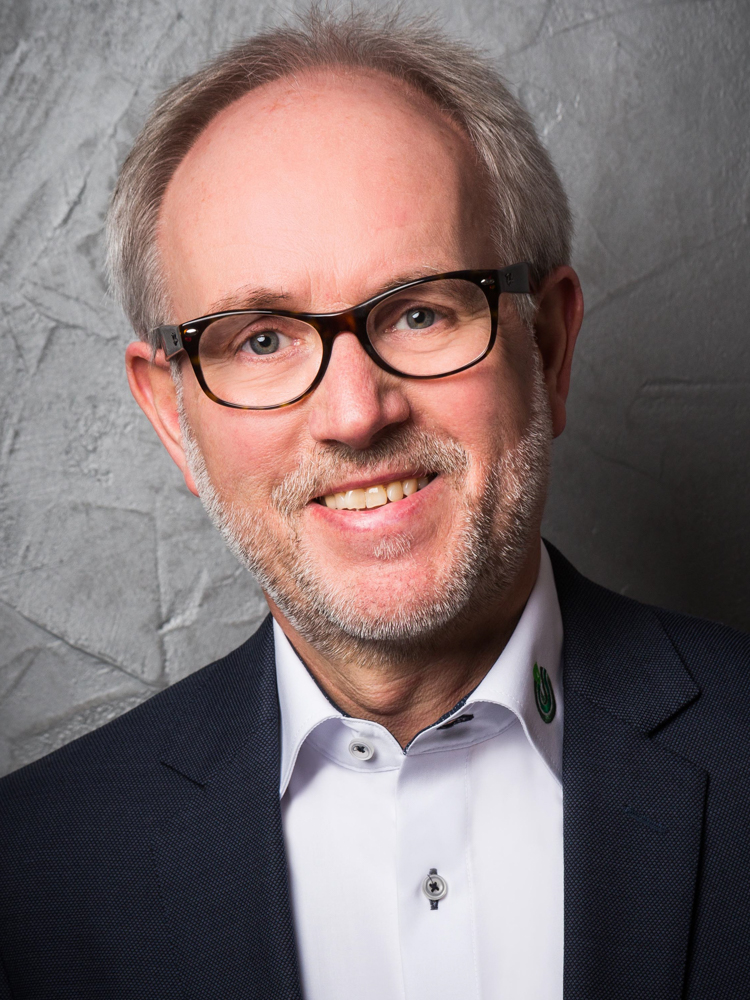 Dr. Ulrich Ellinghaus